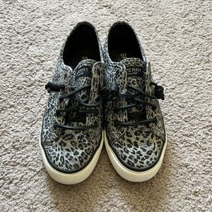Black and White Leopard Sperry Loafer’s - Size 6